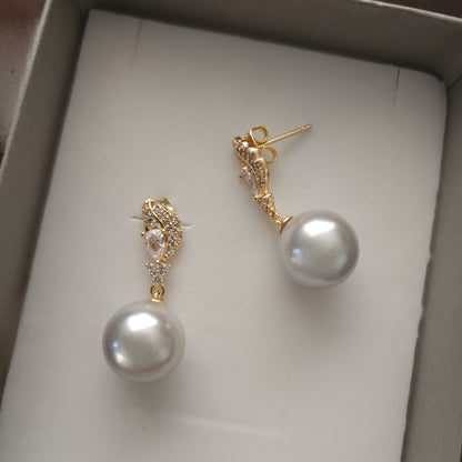 Nocturna Pearla — Gray Pearl Drop Earrings-Feather-Posts