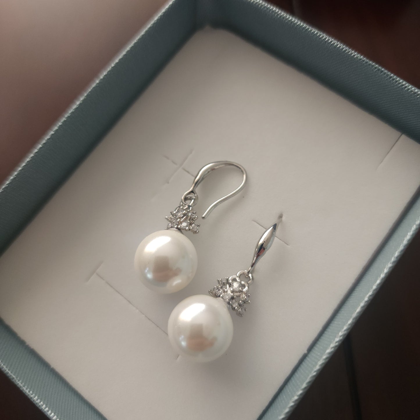 Nocturna Pearla — White Pearl Drop Earrings-Crown