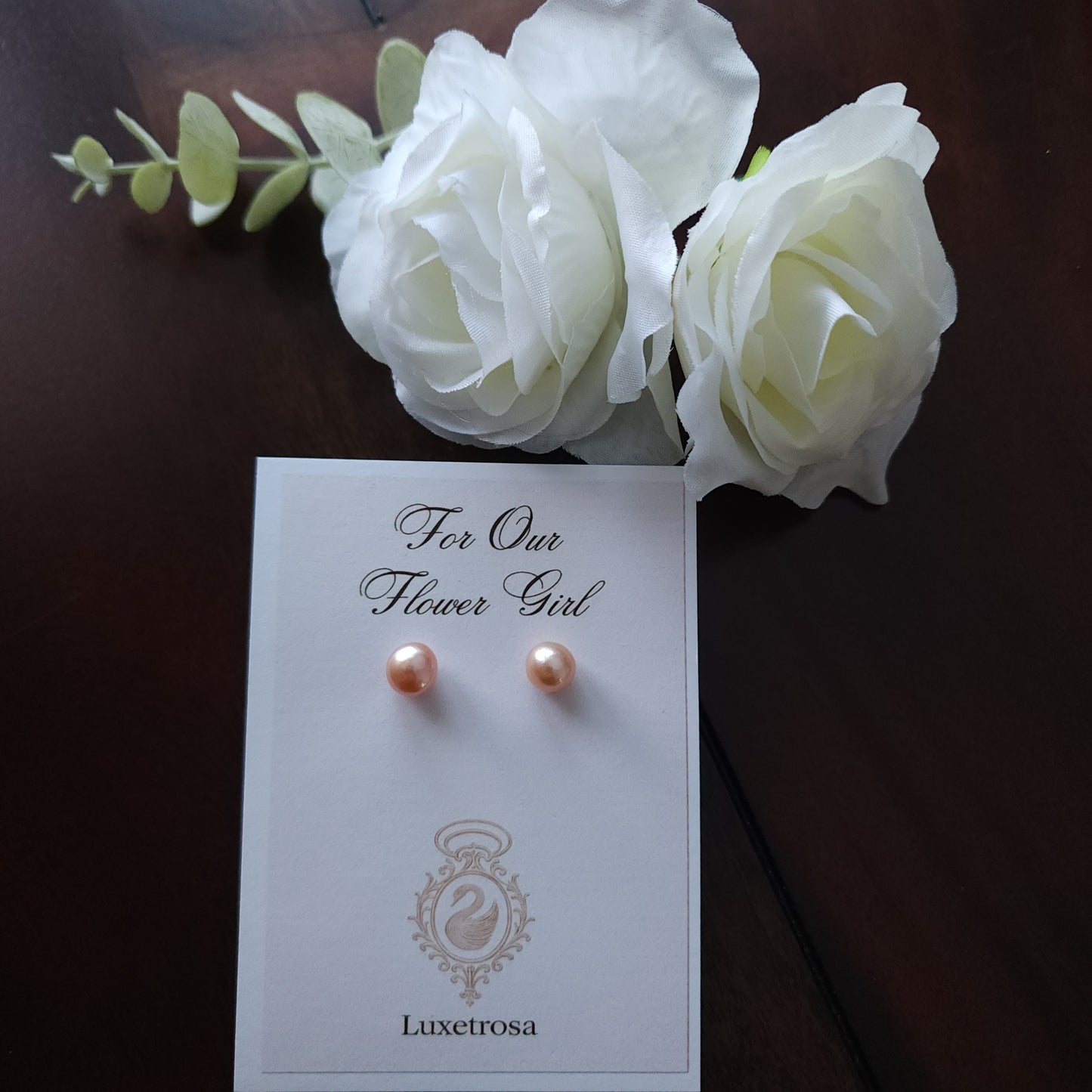 Flower Girl · Freshwater Pearl Studs - Blush

Maison Luxetrosa