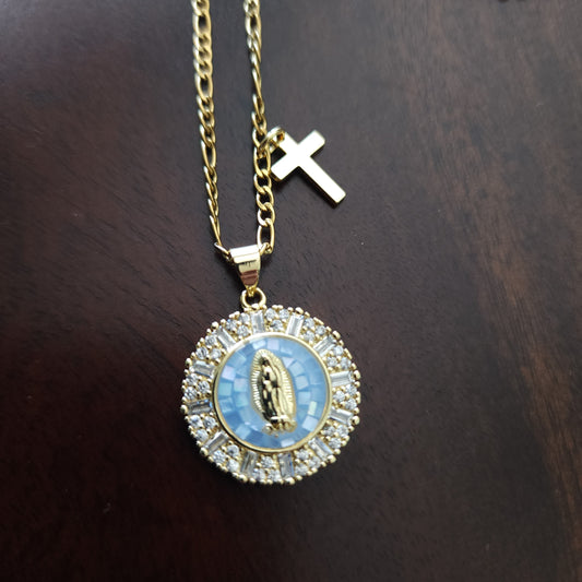 Our Lady of Guadalupe – Celestial Blue Mosaic Necklace.
Nuestra Señora de Guadalupe – Collar de Mosaico Azul Celestial.