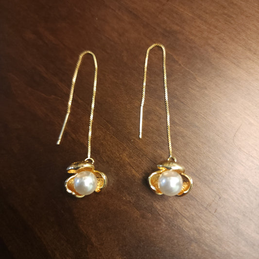 Pearl Bloom Threader Earrings-Flos Lucentis