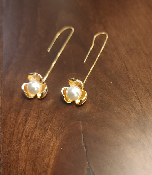 Pearl Bloom Threader Earrings-Flos Lucentis